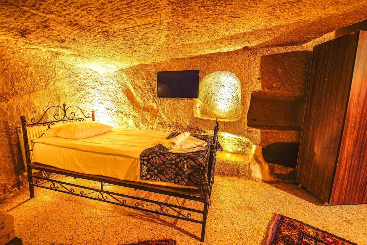 Alaca Cave Suites Goreme Exterior photo